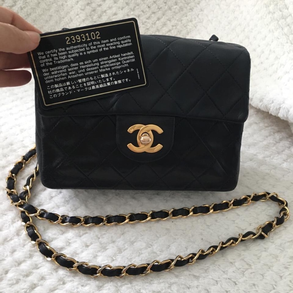 🌈SOLD🌈Authentic Chanel Vintage Black Square Mini Lambskin 24k Gold hardware - Picture 1 of 13
